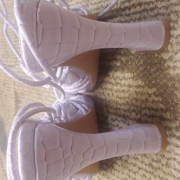 Public desire corbyn lace up heels - Picture 8 of 10